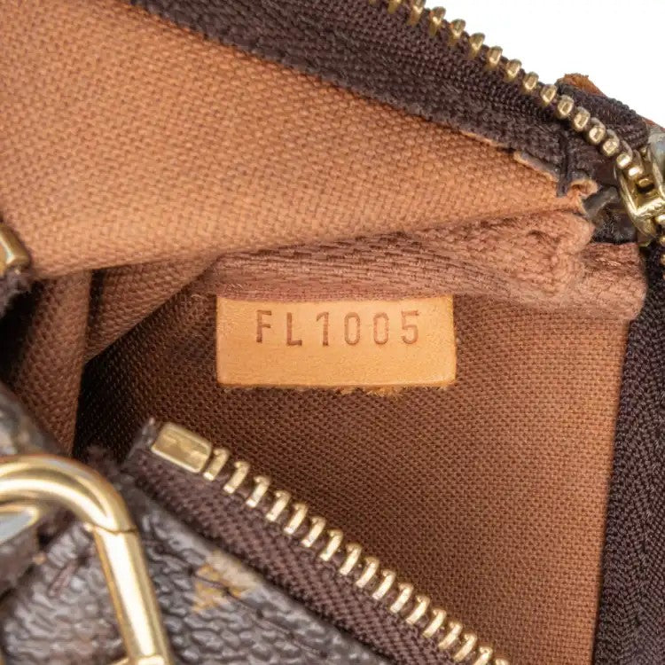 Monogram Mini Pochette Accessoires - Louis Vuitton