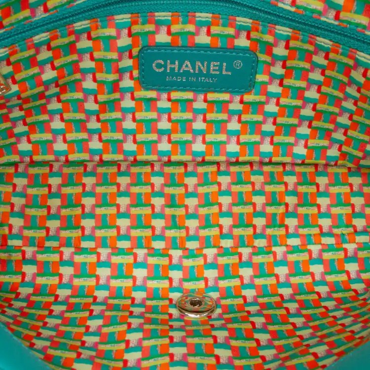 Paris - Seoul Medium Lambskin Coco Rain Flap - Chanel