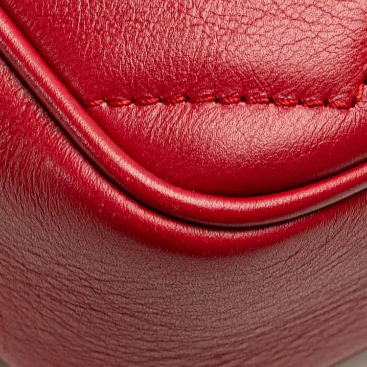 Mini GG Marmont Matelasse Leather Crossbody - Gucci