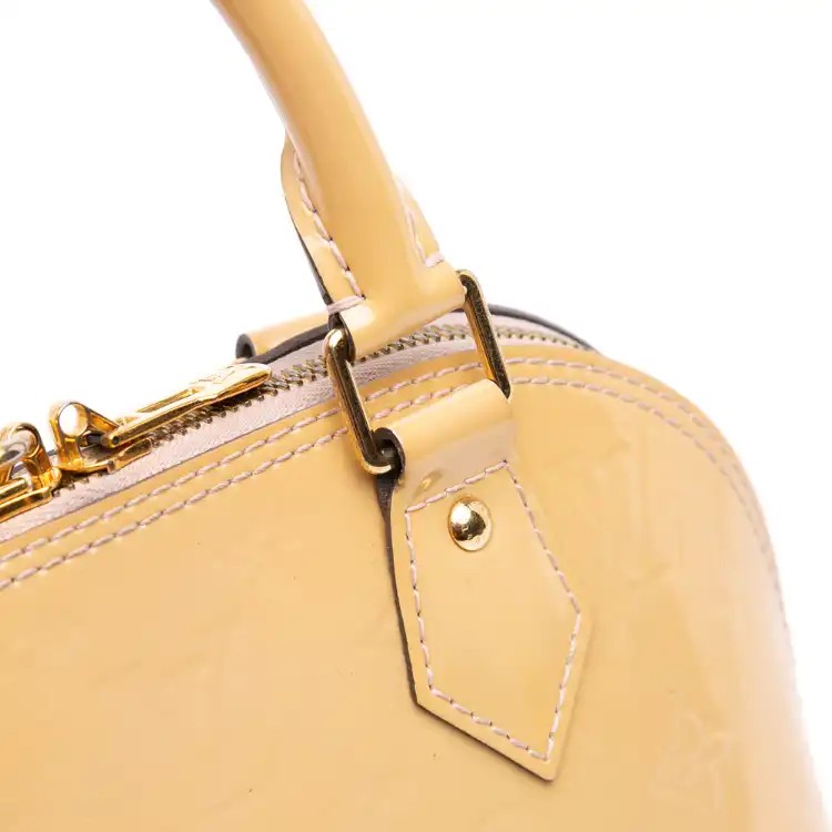 Monogram Vernis Alma BB - Louis Vuitton